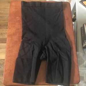 Spanx Slim Cog Shaper Double Gusset Shorts Sz S